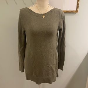Bundle 3 for $10! Loft sweater tunic